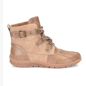 Born BOC Aspen Duck Boots - US Women’s 9 NIB